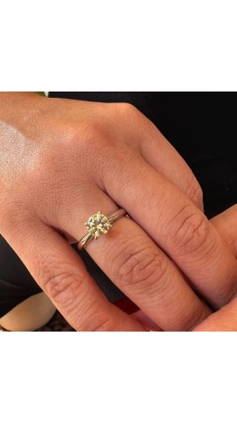 ANEL MOISSANITE 1.0CT  SOLITARIO  PONTO DE LUZ /PRATA 925