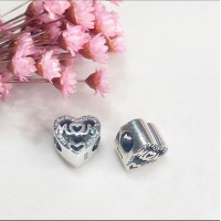 Berloque Mae Prata 925 Com zirconias Coração Berloque Mae Prata 925 Com zirconias Coração