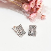 Brincos Luxuoso Baguete Prata 925