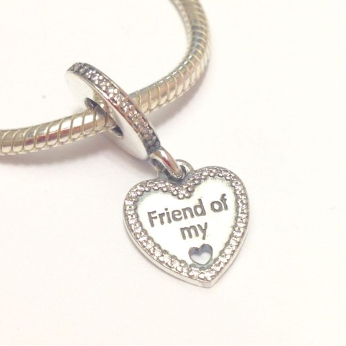 PG-140 Pingente Friends Of My Heart em Prata 925 e
