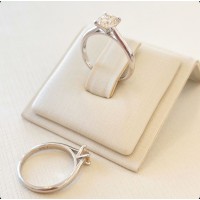 ANEL MOISSANITE 0.5.CT SOLITARIO PONTO DE LUZ  /PRATA 925