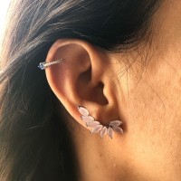 Brincos Ear Cuff em Prata e Pedra zirconias Rosa Claro. Brincos Ear Cuff em Prata e Pedra zirconias Rosa Claro.