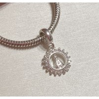 Pingente Ns. Sra. Aparecida Prata e Zirconias Pingente Ns. Sra. Aparecida Prata e Zirconias