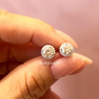 BRINCOS  MOISSANITE FLOR 0.5CT EM PRATA 925 5MM