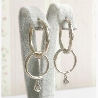 BR-88 Brincos Puro Glamour Prata 925 e Zirconias BR-88 Brincos Puro Glamour Prata 925 e Zirconias