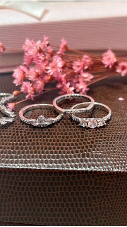 Anel Aparador Love Prata 925 zirconias 
